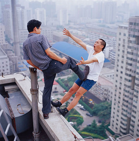 18 Unbelievable and Outstanding Photos of Li Wei