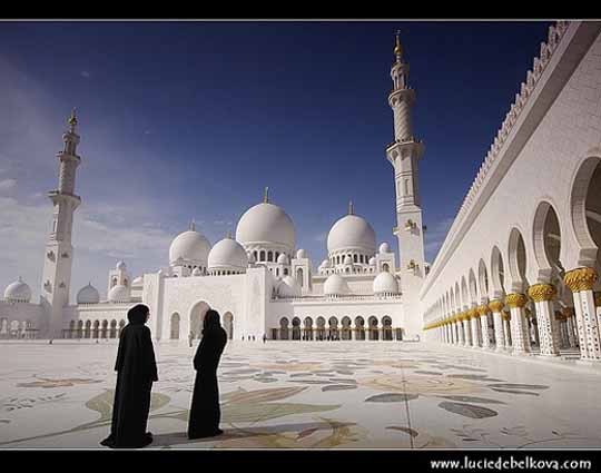 islamic 12 25 Beautiful Examples of islamic Architecture Mosques