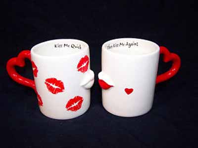 Kissing Couple Mugs-9.1